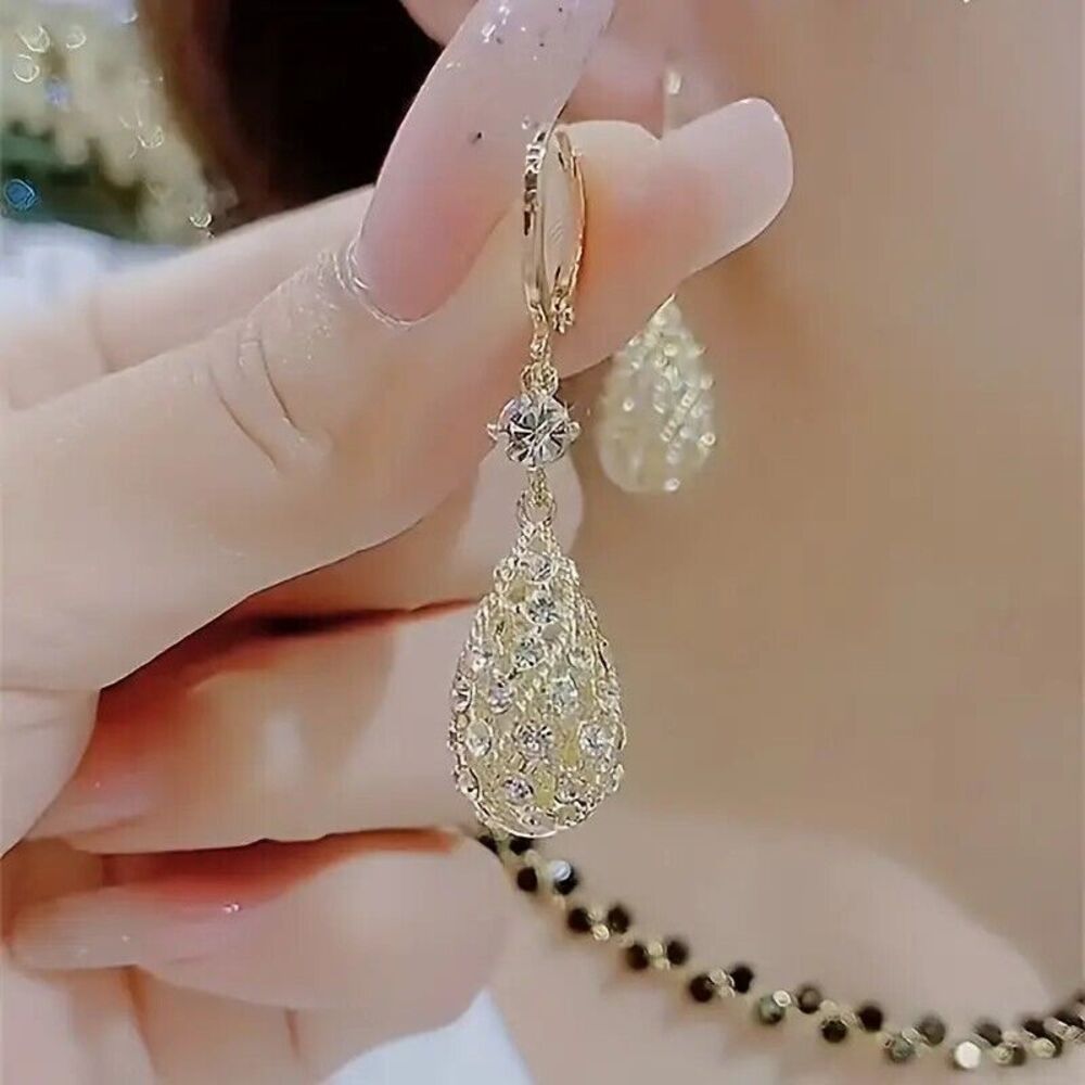 Elegant Rhinestone Dangle Earrings - Picture 4 of 6